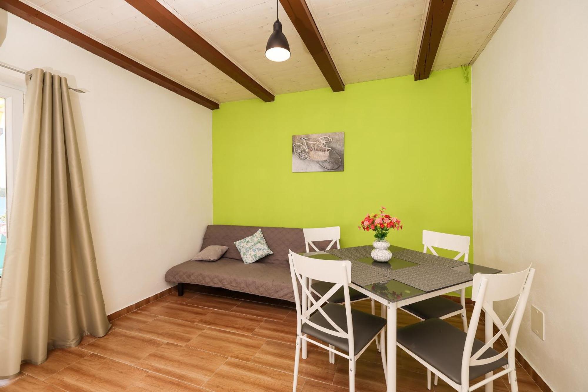 Apartments Feliks Ljubač 외부 사진