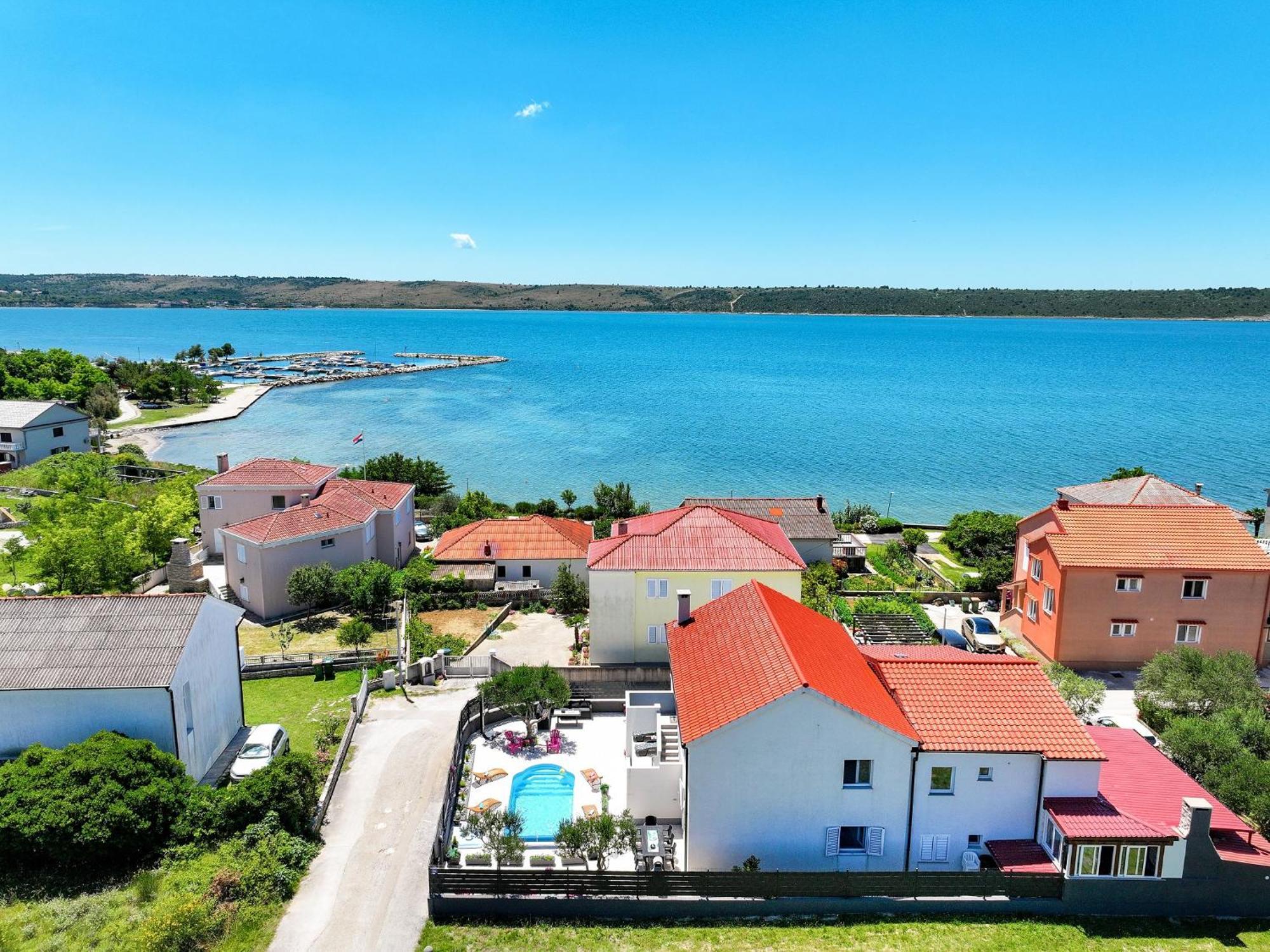 Apartments Feliks Ljubač 외부 사진